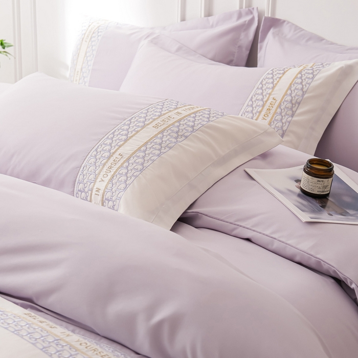 91家纺网 家纺一手货源 找家纺 布可家纺 2025新款时髦大牌高级感水洗磨毛刺绣四件套-帝奥 帝奥-极光紫