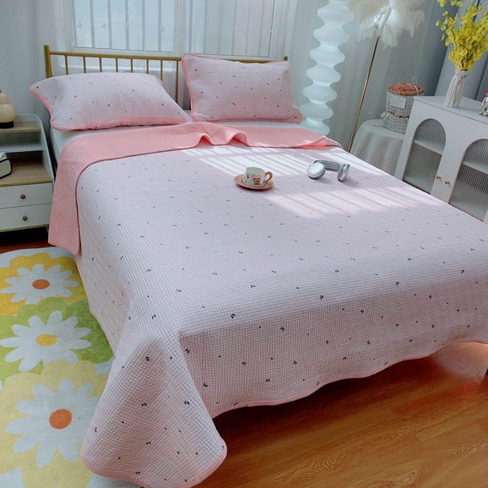 91家纺网 家纺一手货源 找家纺 2024新款棉加绒双面两用四季款床盖三件套 粉蝶