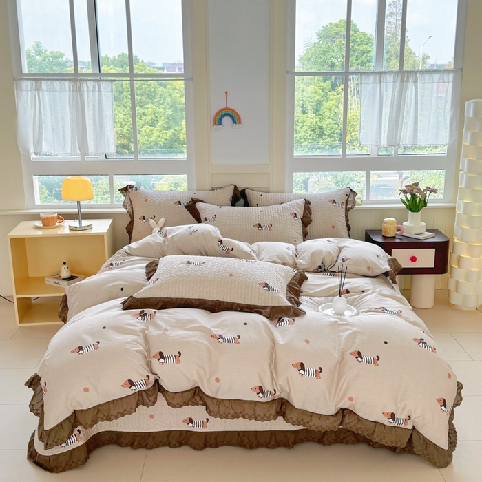 91家纺网 家纺一手货源 找家纺 添越 2024新款纯棉砂洗床盖腊肠狗