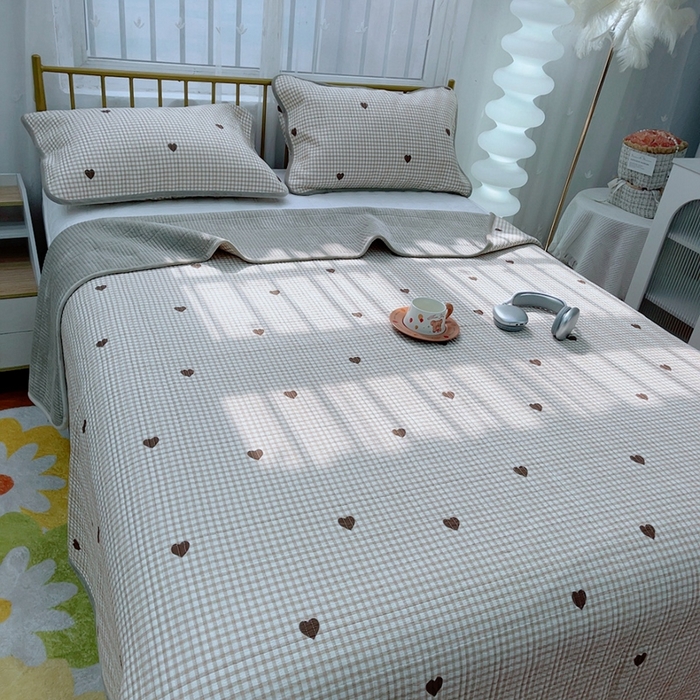 91家纺网 家纺一手货源 找家纺 2024新款棉加绒双面两用四季款床盖三件套 星灿