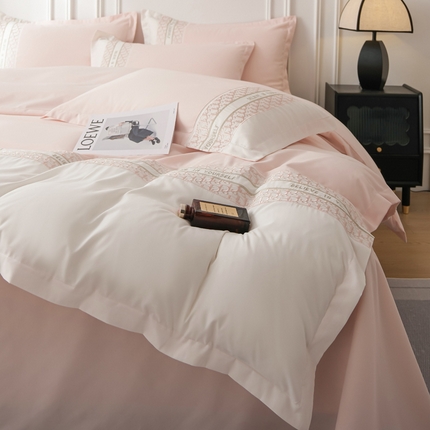 布可家纺 2025新款时髦大牌高级感水洗磨毛刺绣四件套-帝奥 帝奥-密汁粉
