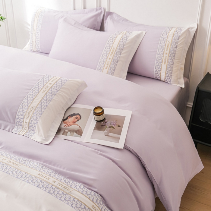 91家纺网 家纺一手货源 找家纺 布可家纺 2025新款时髦大牌高级感水洗磨毛刺绣四件套-帝奥 帝奥-极光紫