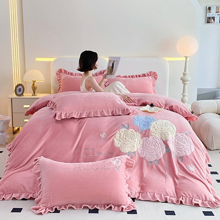 可以家居 2024新款超细旦全消光有机云绒四件套-玫瑰的故事 玫瑰的故事-粉豆沙