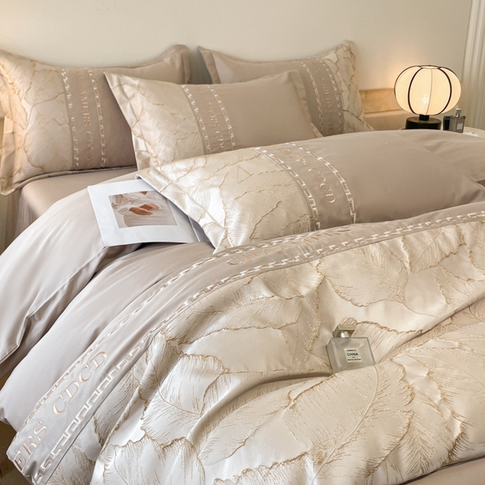 91家纺网 家纺一手货源 找家纺 2024新款拼接浮雕刺绣全棉纯棉加厚陶瓷生态磨毛四件套-茱莉叶 香槟金