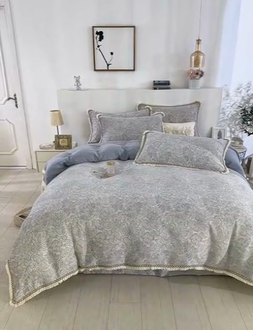 91家纺网 家纺一手货源 找家纺 鲁爱 2025新款全棉三层纱流苏款四件套 知心-蓝