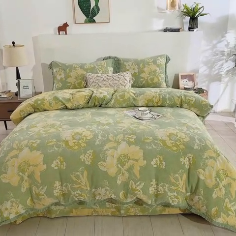 91家纺网 家纺一手货源 找家纺 鲁爱 2025新款全棉双层纱流苏花边四件套 寻芳-绿