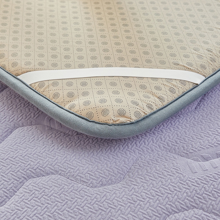 91家纺网 家纺一手货源 找家纺 丽诺床垫 2024新款雕花绒宽边床垫 雕花绒宽边床垫-灰紫色