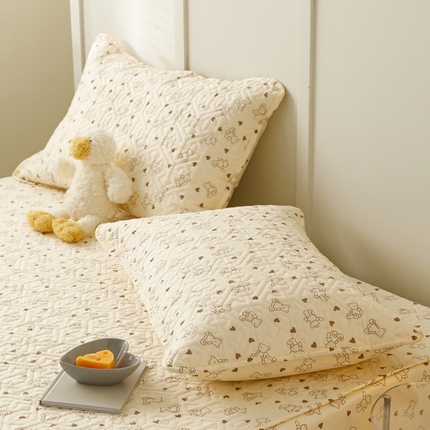 91家纺网 家纺一手货源 找家纺 2024新款全棉夹棉枕套-印花类 贝贝熊