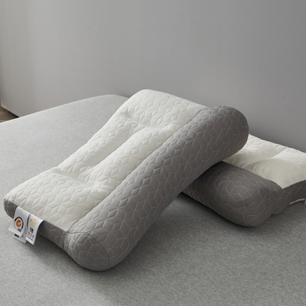 91家纺网 家纺一手货源 找家纺 乐可 2024新款乳胶牵引枕枕头枕芯-风格三 乳胶反牵引枕-灰【一对】