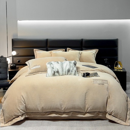 91家纺网 家纺一手货源 找家纺 （总）2024新款轻奢小香风刺绣全消光A类高克重牛奶绒四件套-赛琳