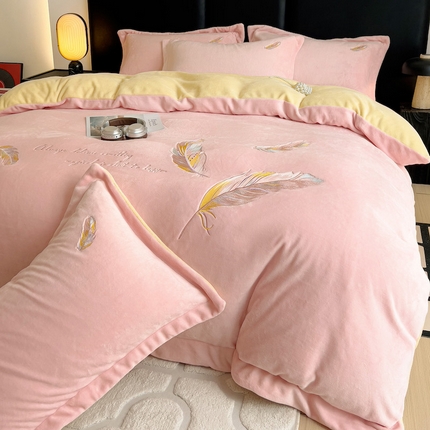 灰鲸 2025新款A类母婴级牛奶绒刺绣套件-邂逅系列 邂逅-樱花粉+奶油黄