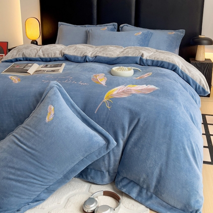 灰鲸 2025新款A类母婴级牛奶绒刺绣套件-邂逅系列 邂逅-宾利蓝+纳多灰