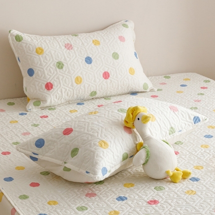 91家纺网 家纺一手货源 找家纺 2024新款全棉夹棉枕套-印花类 活力波点