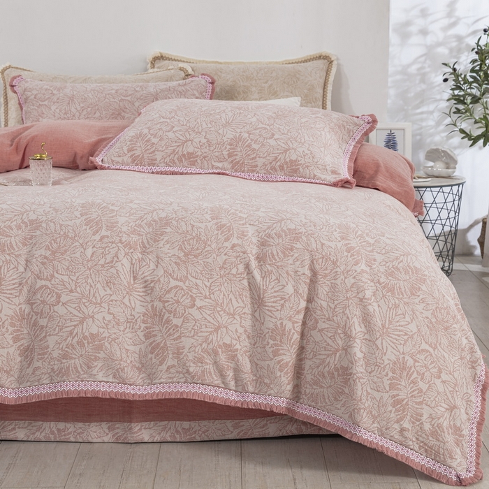 91家纺网 家纺一手货源 找家纺 鲁爱 2025新款全棉三层纱流苏款四件套 知心-粉