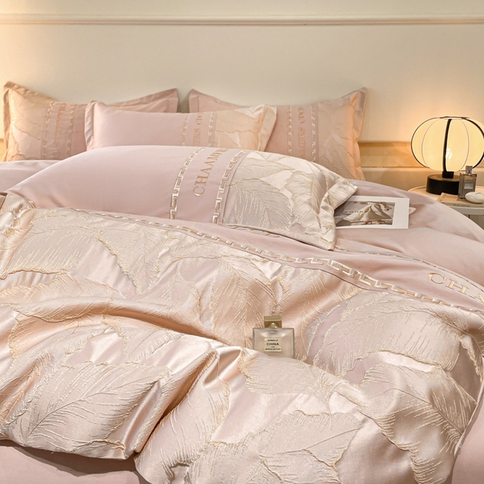 91家纺网 家纺一手货源 找家纺 2024新款拼接浮雕刺绣全棉纯棉加厚陶瓷生态磨毛四件套-茱莉叶 粉色