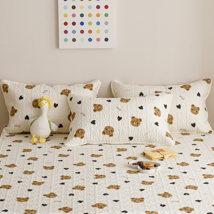 91家纺网 家纺一手货源 找家纺 2024新款全棉夹棉枕套-印花类 熊圆圆