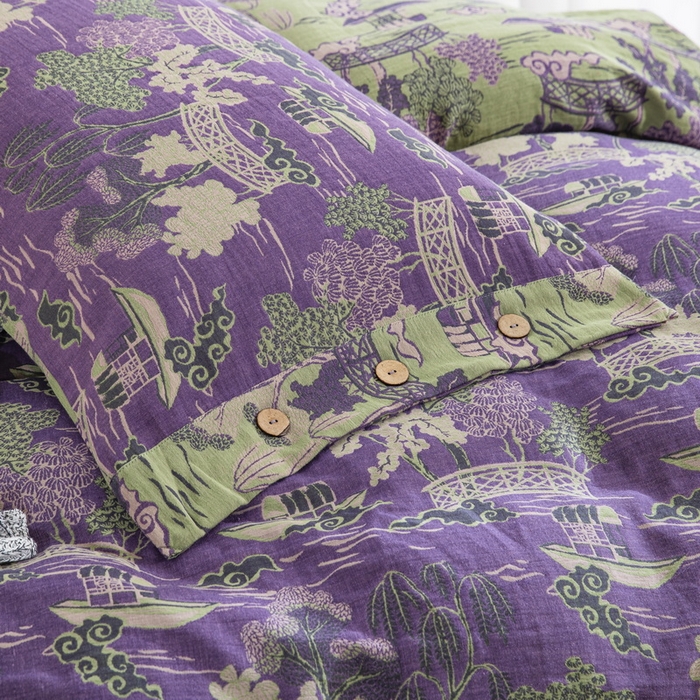 91家纺网 家纺一手货源 找家纺 鲁爱 2025新款全棉色织双层纱纽扣款四件套 烟雨湖畔-紫