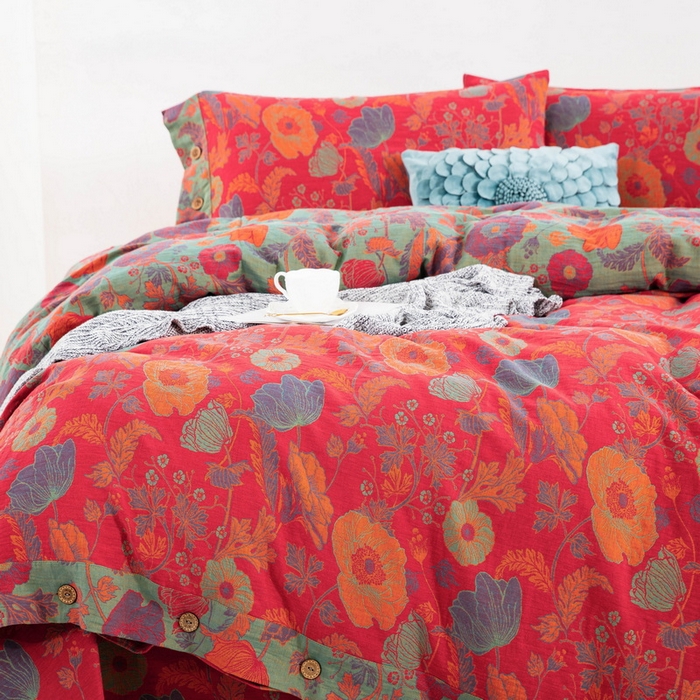 91家纺网 家纺一手货源 找家纺 鲁爱 2025新款全棉色织双层纱纽扣款四件套 虞美人-红