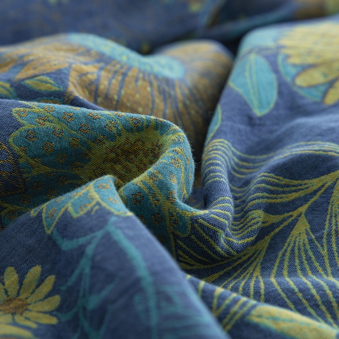 91家纺网 家纺一手货源 找家纺 鲁爱 2025新款全棉色织双层纱纽扣款四件套 花开半夏-兰