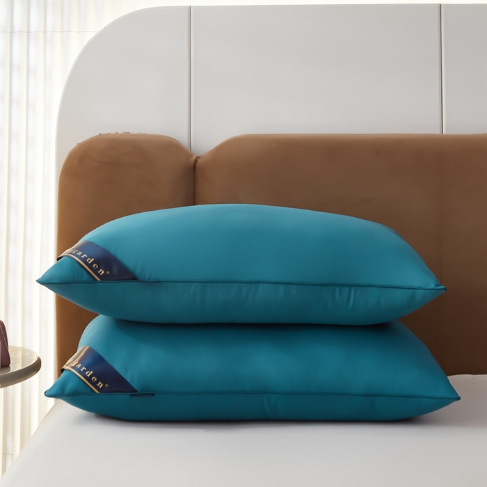 91家纺网 家纺一手货源 找家纺 金牛枕芯 2024新款酒店枕芯希尔顿酒店同款枕芯枕头羽丝绒压缩枕芯 蓝色低枕600克