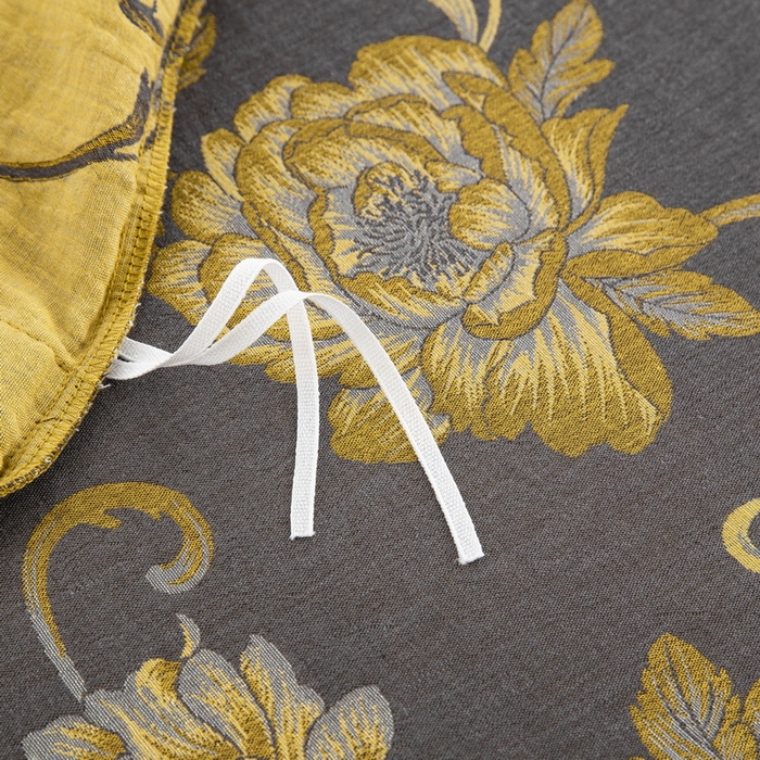 91家纺网 家纺一手货源 找家纺 鲁爱 2025新款全棉色织双层纱纽扣款四件套 一路生花-黑金