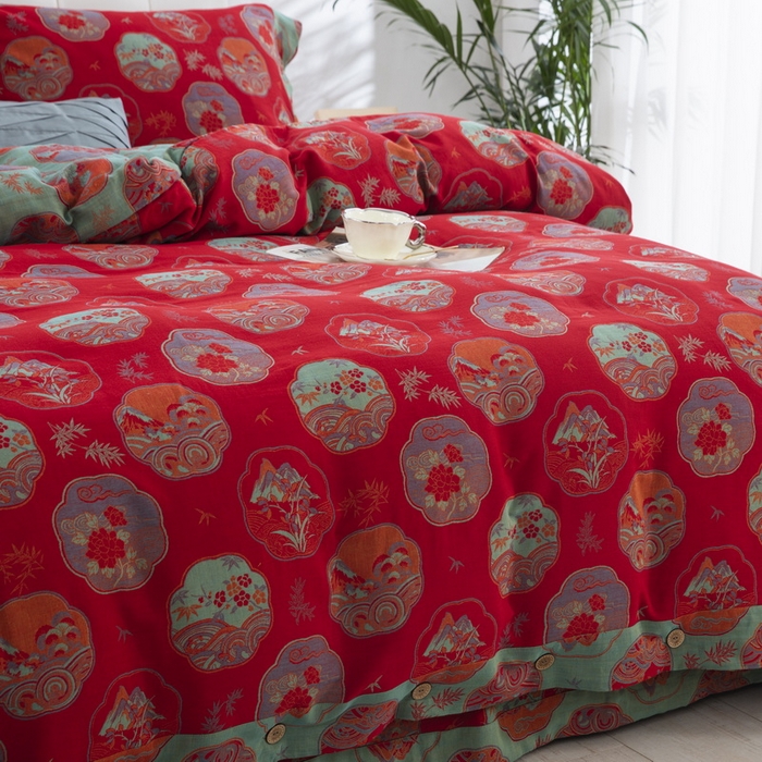 91家纺网 家纺一手货源 找家纺 鲁爱 2025新款全棉色织双层纱纽扣款四件套 镜花水月-红