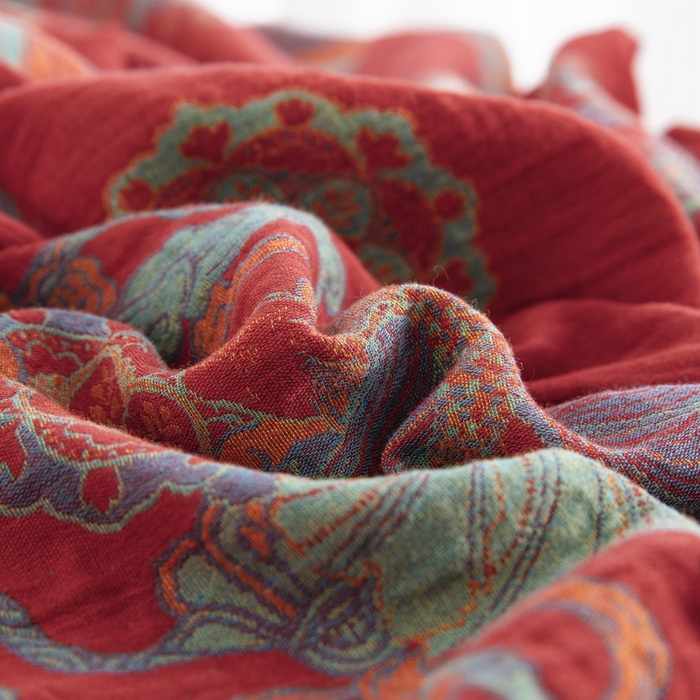 91家纺网 家纺一手货源 找家纺 鲁爱 2025新款全棉色织双层纱纽扣款四件套 荷塘月色