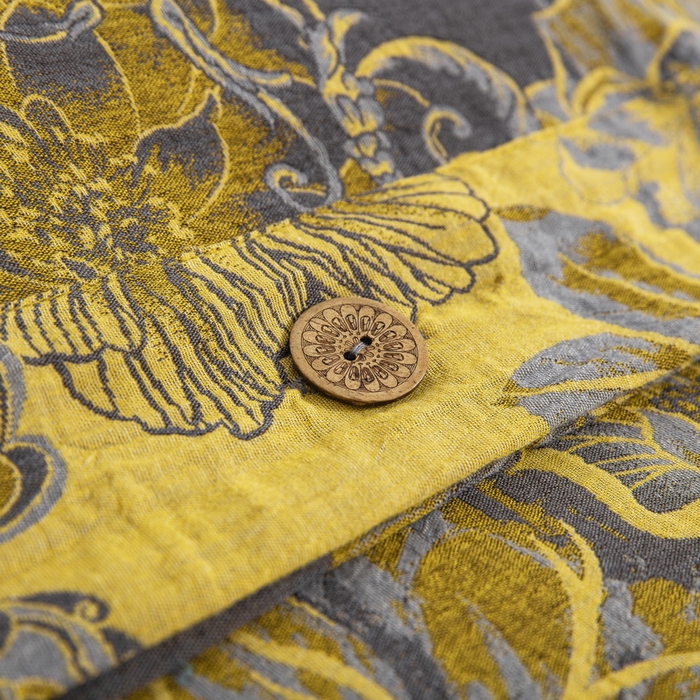 91家纺网 家纺一手货源 找家纺 鲁爱 2025新款全棉色织双层纱纽扣款四件套 花絮-黑金