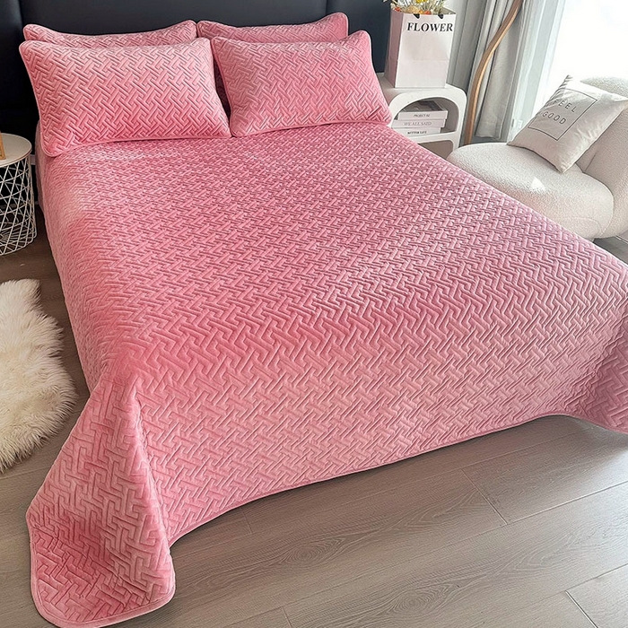 91家纺网 家纺一手货源 找家纺 恋绒家纺 2025新款高克重240克宝宝绒床盖一面绒一面棉床罩 玛瑙粉