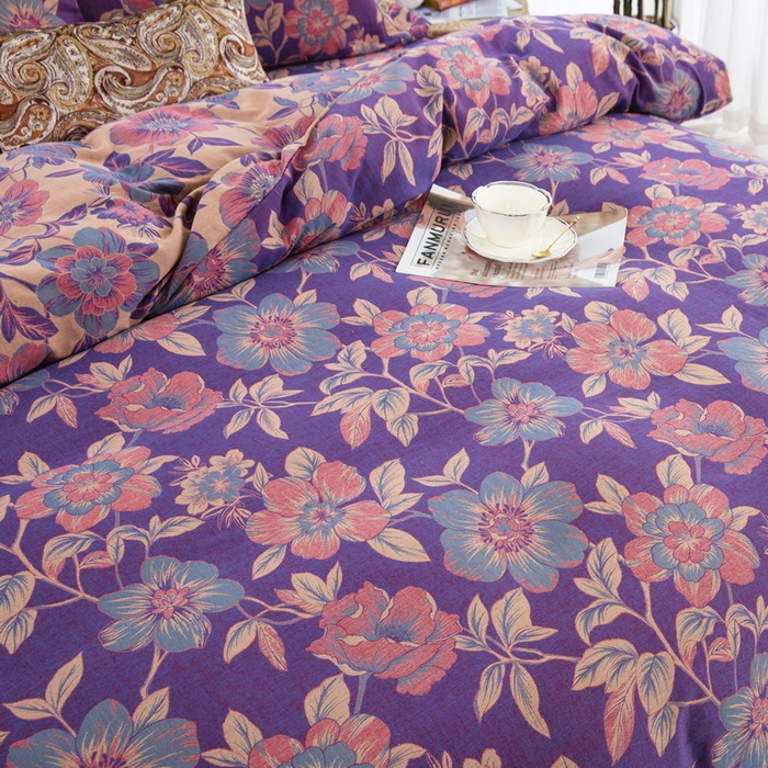 91家纺网 家纺一手货源 找家纺 鲁爱 2025新款全棉色织双层纱纽扣款四件套 花开时节-紫