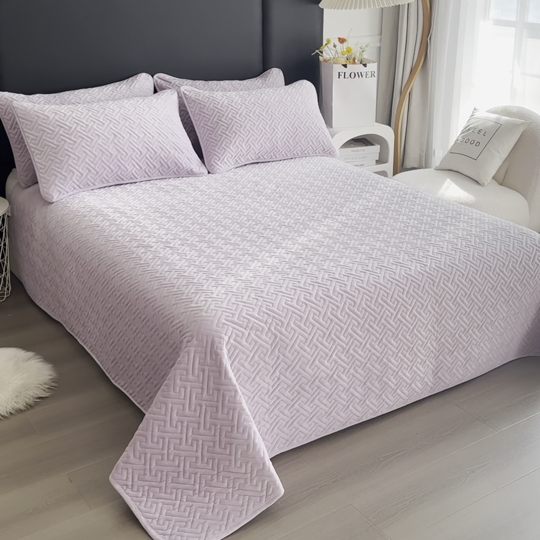 91家纺网 家纺一手货源 找家纺 恋绒家纺 2025新款高克重240克宝宝绒床盖一面绒一面棉床罩 优雅紫