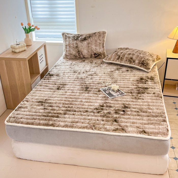 91家纺网 家纺一手货源 找家纺 琪格格纺织 2024新款加厚320克兔毛绒全包床笠 兔毛绒床笠-月石灰