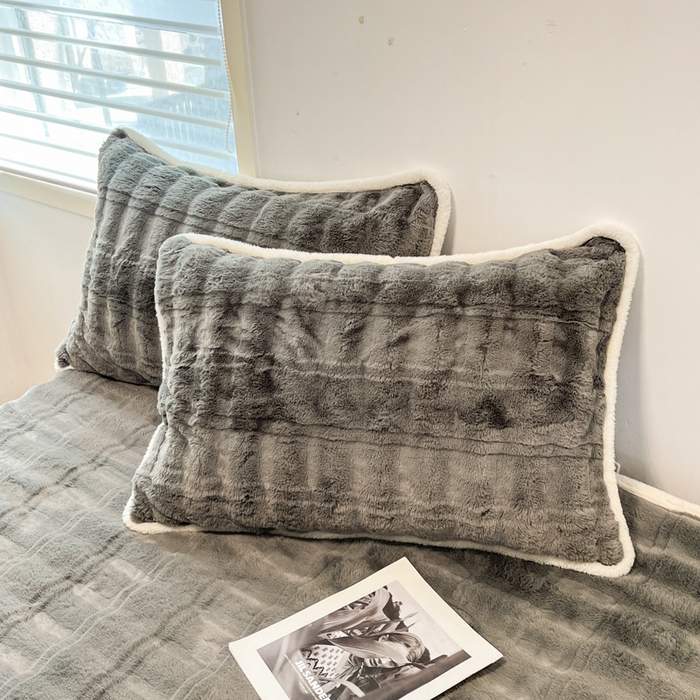 91家纺网 家纺一手货源 找家纺 琪格格纺织 2024新款加厚320克兔毛绒全包床笠 兔毛绒床笠-极光灰