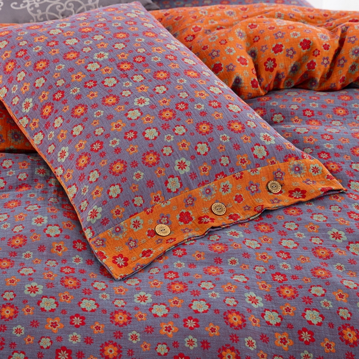 91家纺网 家纺一手货源 找家纺 鲁爱 2025新款全棉色织双层纱纽扣款四件套 花香四溢-紫罗兰