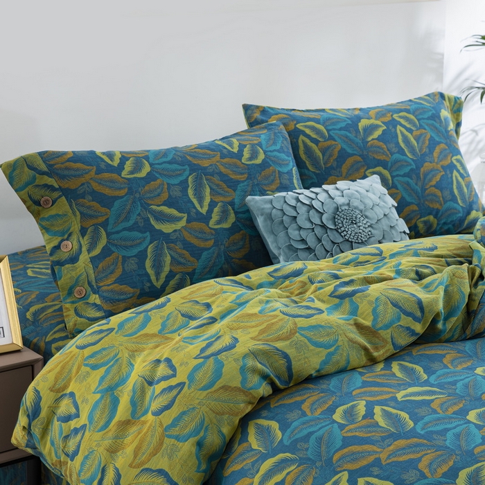 91家纺网 家纺一手货源 找家纺 鲁爱 2025新款全棉色织双层纱纽扣款四件套 叶语柔情-兰