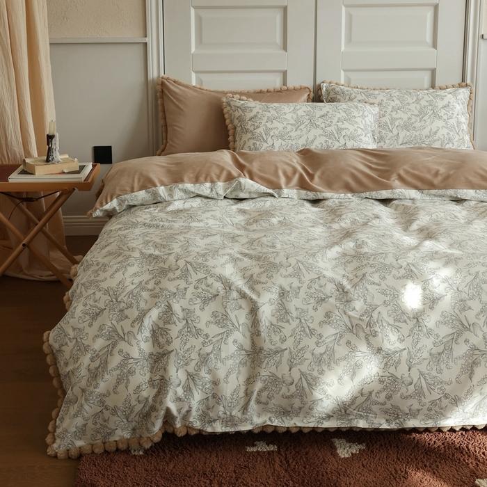 91家纺网 家纺一手货源 找家纺 棉眠 2024新款棉加绒毛球款四件套第二批 秋日风铃（棉加绒）