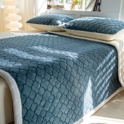 91家纺网 家纺一手货源 找家纺 （总）花言狐语 2025新款北极绒保暖夹棉加厚床褥-大床