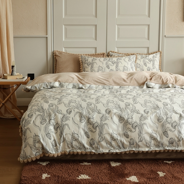 91家纺网 家纺一手货源 找家纺 棉眠 2024新款棉加绒毛球款四件套第二批 鸢尾（棉加绒）