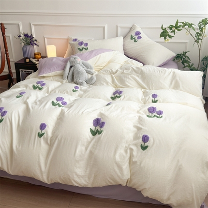 91家纺网 家纺一手货源 找家纺 多品家纺 2024新款水洗棉毛巾绣【四件套】郁见花海 郁见花海白+紫