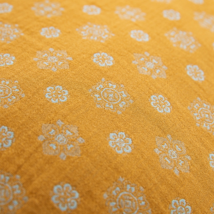 91家纺网 家纺一手货源 找家纺 鲁爱 2025新款全棉色织双层纱纽扣款四件套 幸福星-黄