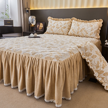 91家纺网 家纺一手货源 找家纺 （总）雪夫人 2024新款A类雕花绒牛奶绒夹棉单床裙