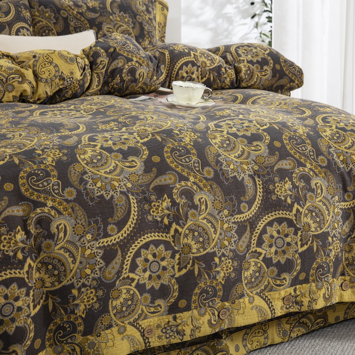 91家纺网 家纺一手货源 找家纺 鲁爱 2025新款全棉色织双层纱纽扣款四件套 莲年有鱼-黑金