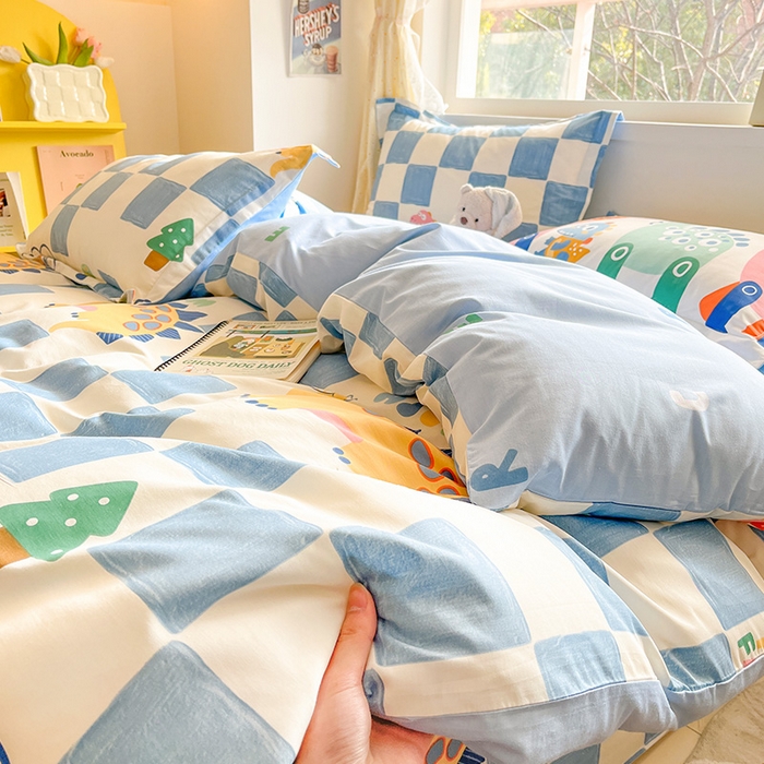 91家纺网 家纺一手货源 找家纺 绵庭家纺 2024新款全棉印花四件套 恐龙迎新会 蓝