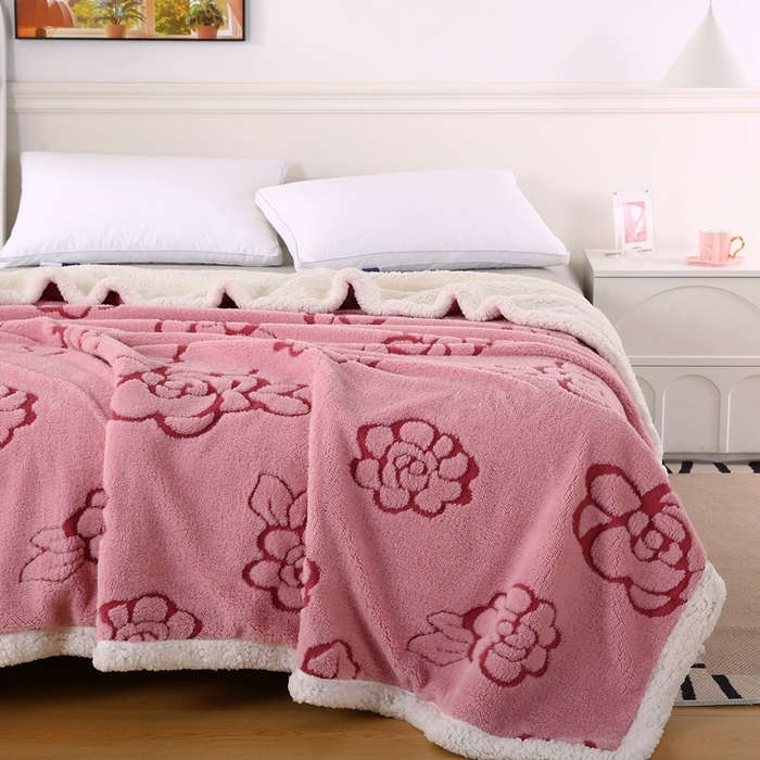 91家纺网 家纺一手货源 找家纺 巴木赫 2024新款提花朵朵绒双层羊羔绒毯 粉色