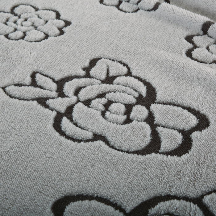 91家纺网 家纺一手货源 找家纺 巴木赫 2024新款提花朵朵绒双层羊羔绒毯 浅灰