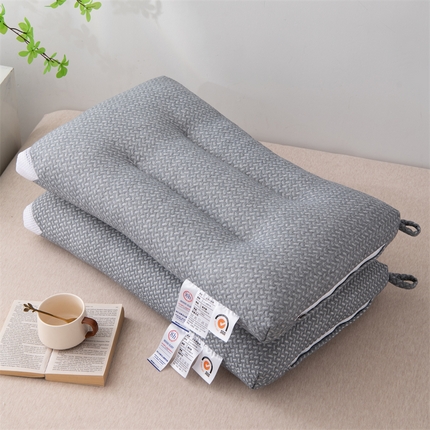 91家纺网 家纺一手货源 找家纺 （总）织布人 2024新款枕芯针织棉网格透气定型枕头学生成人护颈保健枕芯48*74cm/只