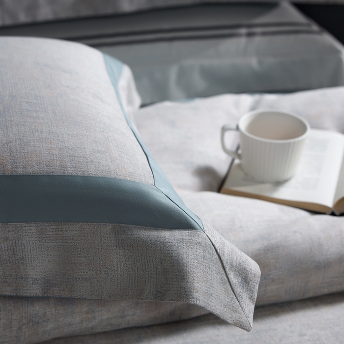 91家纺网 家纺一手货源 找家纺 榻尚家居 2024新款贡缎匹马棉全棉色织大提花四件套 誓约 蓝