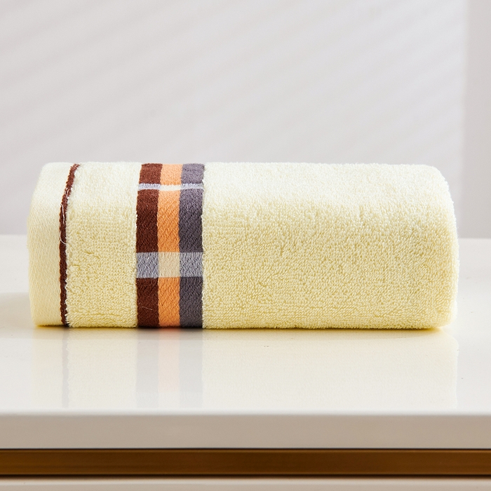 91家纺网 家纺一手货源 找家纺 悦然毛巾被 2024新款云柔亲肤全棉家用毛巾 段格-米黄