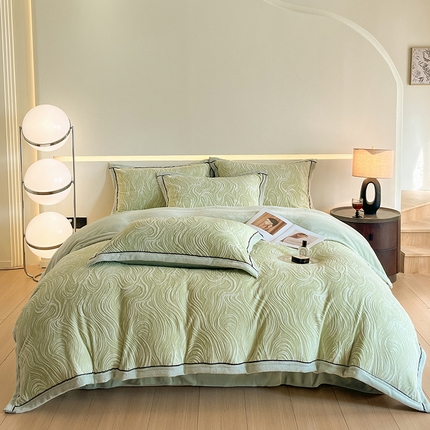 91家纺网 家纺一手货源 找家纺 （总）民新家纺 2025新款雕花牛奶绒四件套