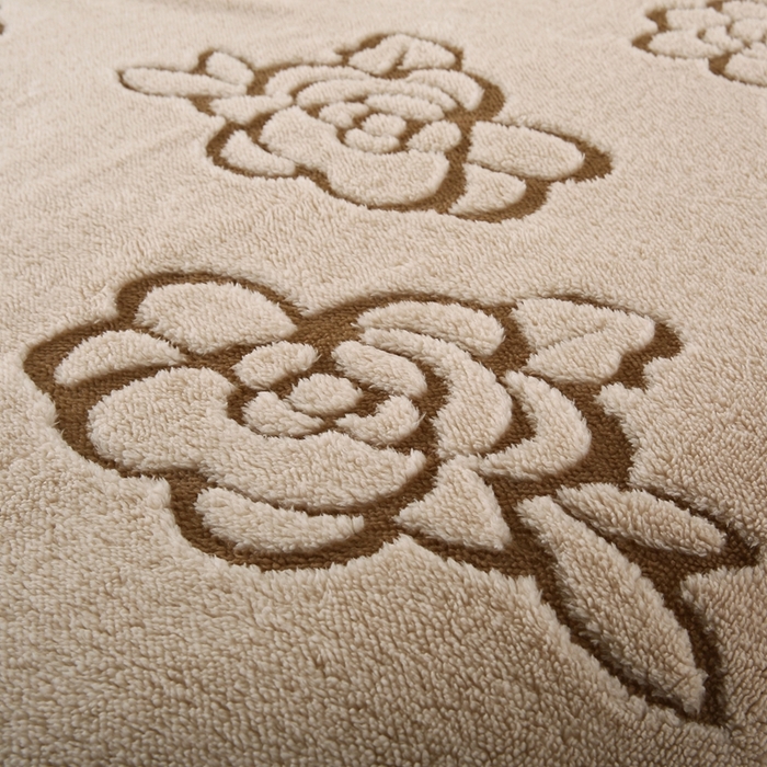 91家纺网 家纺一手货源 找家纺 巴木赫 2024新款提花朵朵绒双层羊羔绒毯 浅驼